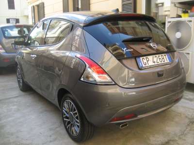 auto usate Ypsilon
